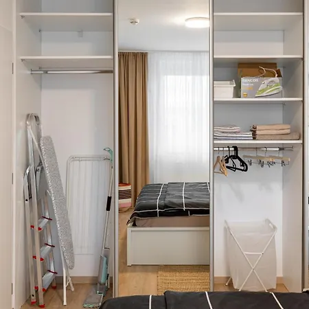 Apartment 3-izb S Klimatizaciou A Parkovanim V Novostavbe Bratislava